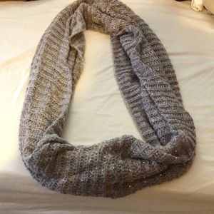 Gray scarf